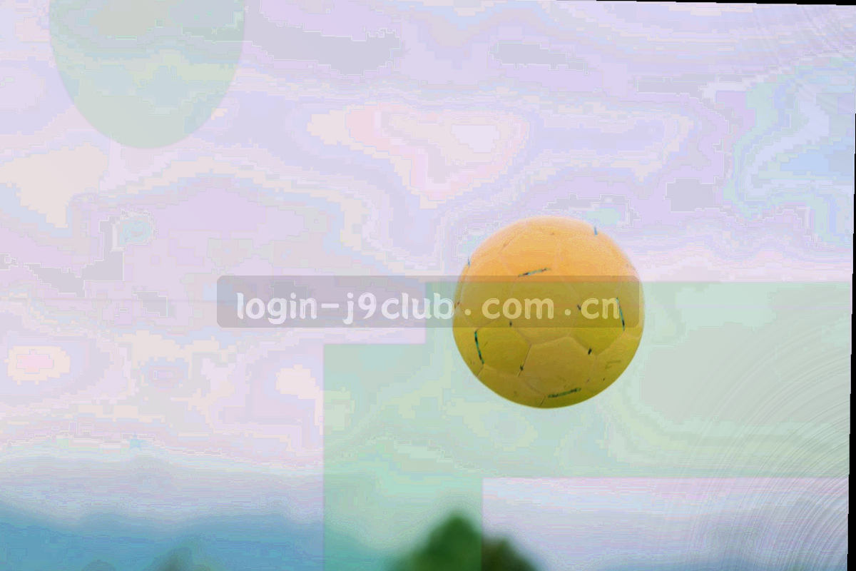 数据终端屏幕特写，密集行数据显示同步时间戳，青色字符在深色底上高对比